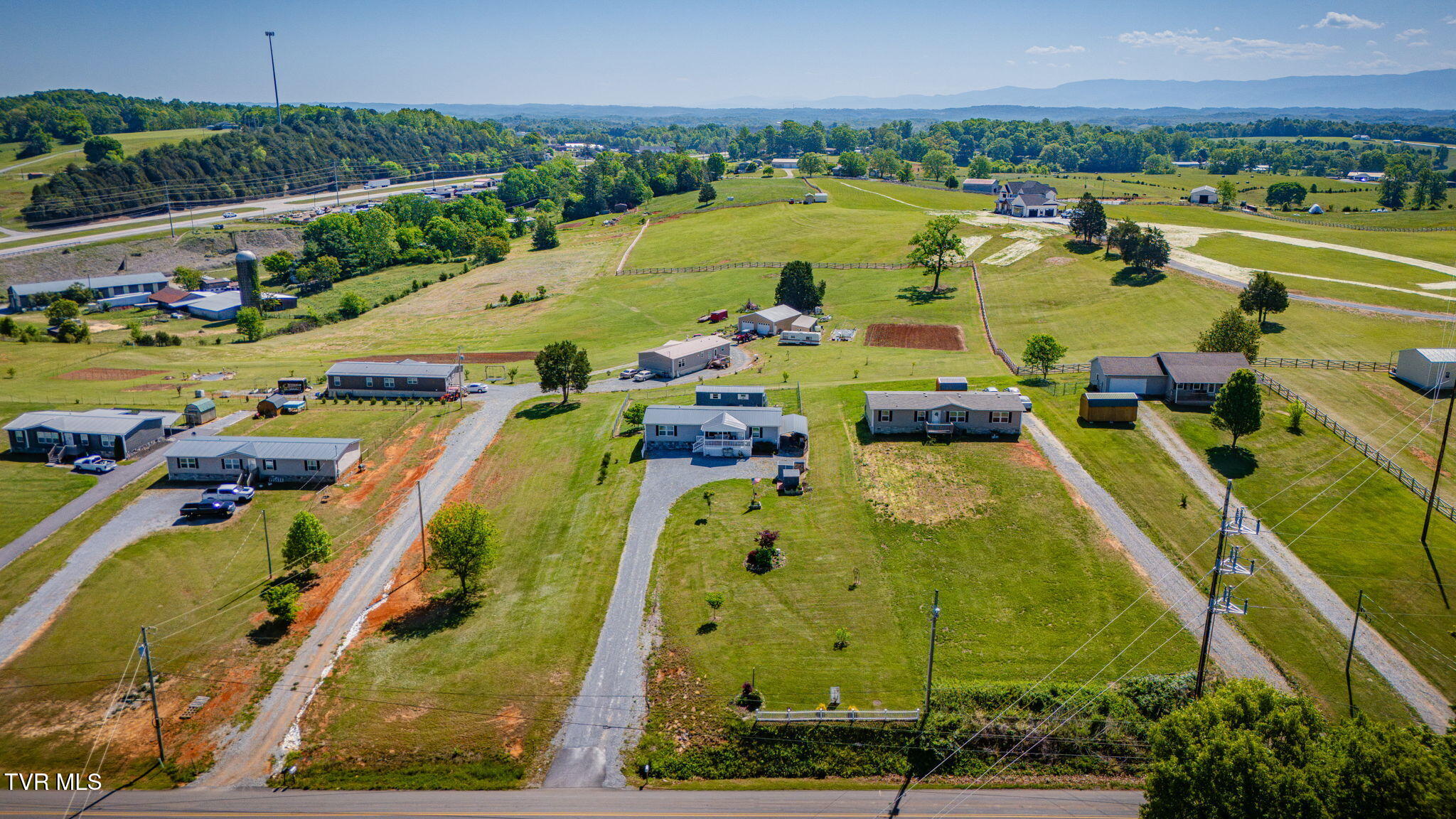 241 Forest Road Mosheim, TN 37818 - Photo 29 of 32 102