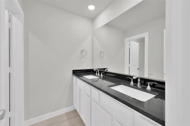 $449,990 | 2708 Woodforest Parkway North, Montgomery, TX 77316