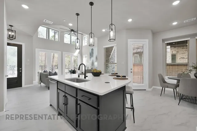 $449,990 | 2708 Woodforest Parkway North, Montgomery, TX 77316