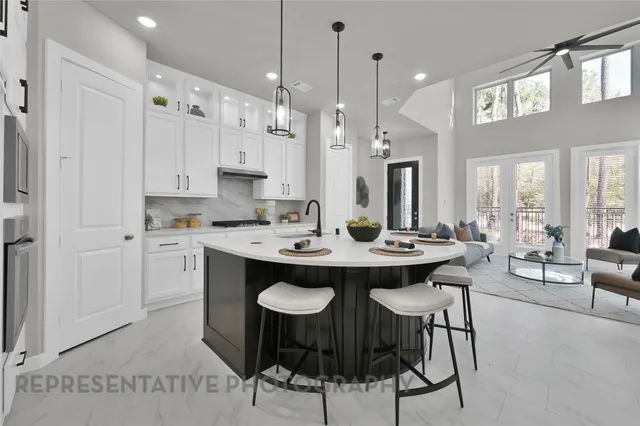 $449,990 | 2708 Woodforest Parkway North, Montgomery, TX 77316