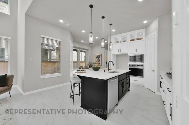 $449,990 | 2708 Woodforest Parkway North, Montgomery, TX 77316