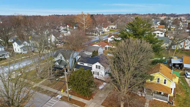 $114,900 | 102 East Winfield Street, Morrison, IL 61270