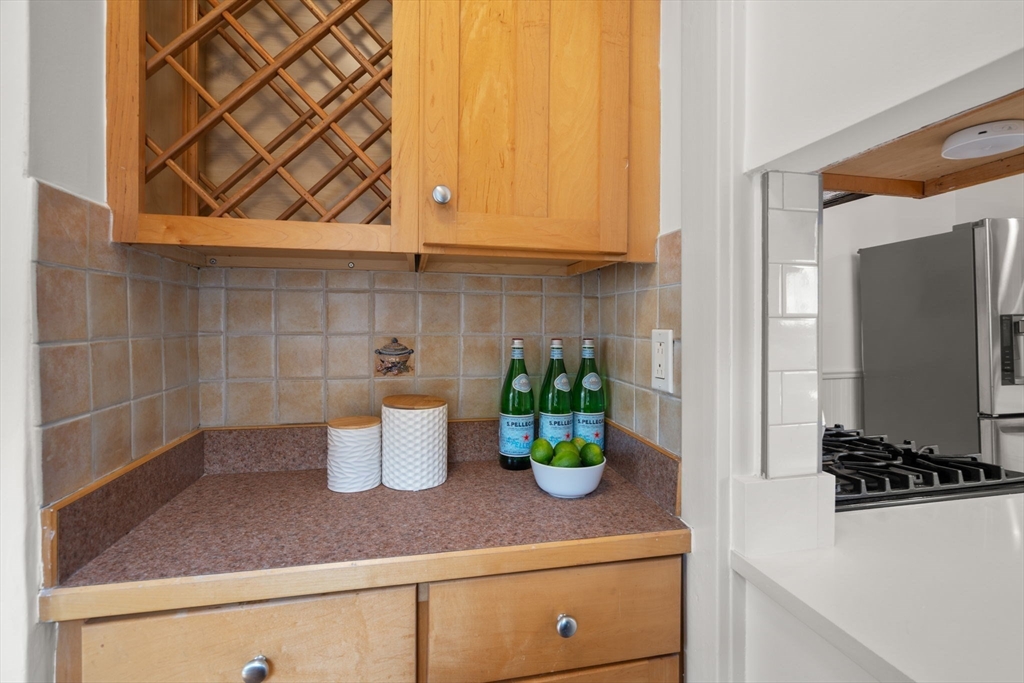 39 Bond Street, Unit 39 Somerville, MA 02145 - Photo 16 of 29