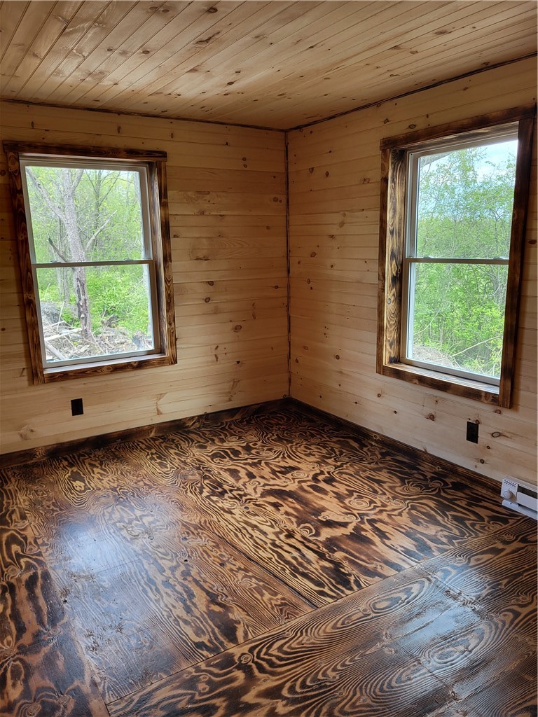 2855 Stout Road Manhattan, NY 10018 - Photo 16 of 17