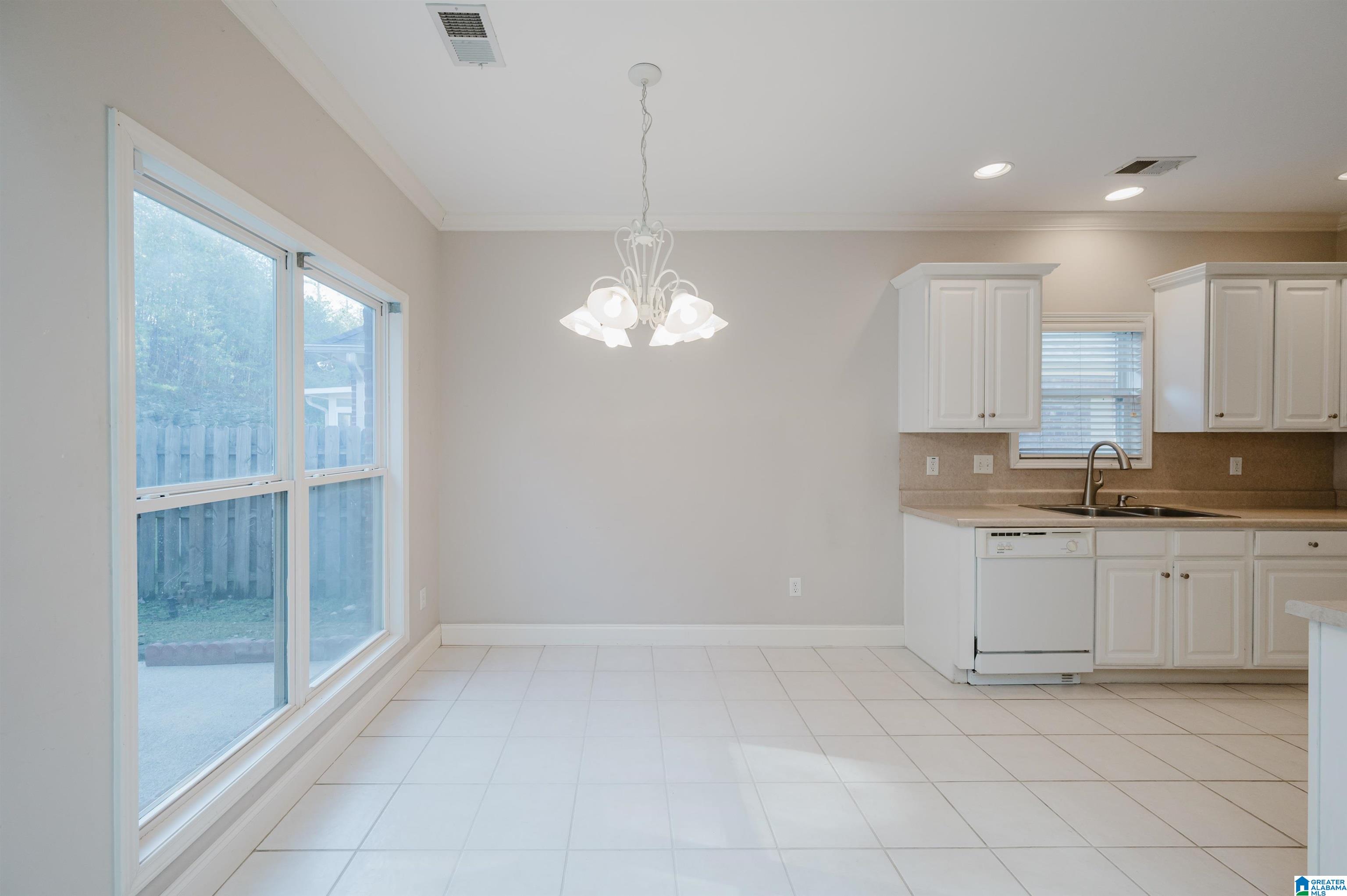 152 Paradise Lake Road Birmingham, AL 35244 - Photo 20 of 46 Gallery Image 20