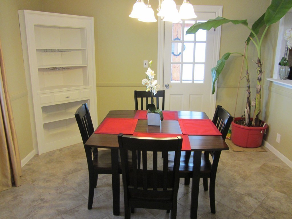 52 Starrett Road Lynn, MA 01905 - Photo 6 of 26 Gallery Image 6