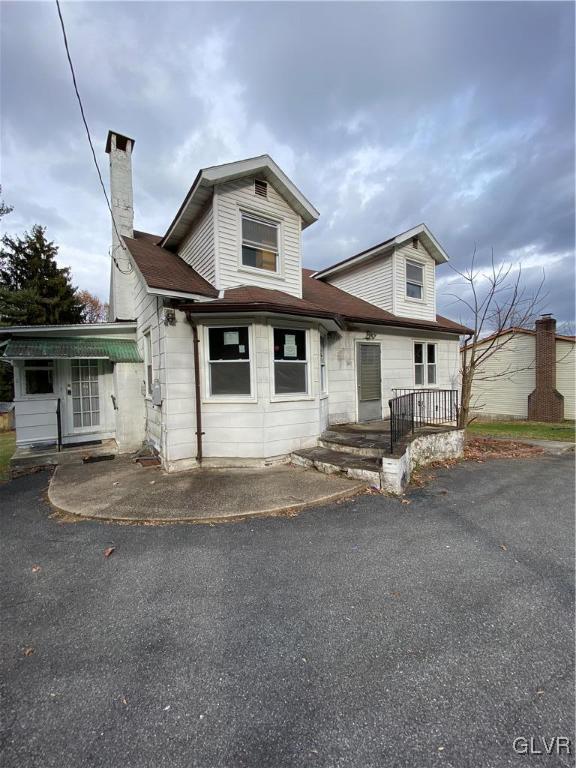 1341 Stonesthrow Road Bethlehem, PA 18015 - Photo 2 of 14 Gallery Image 2