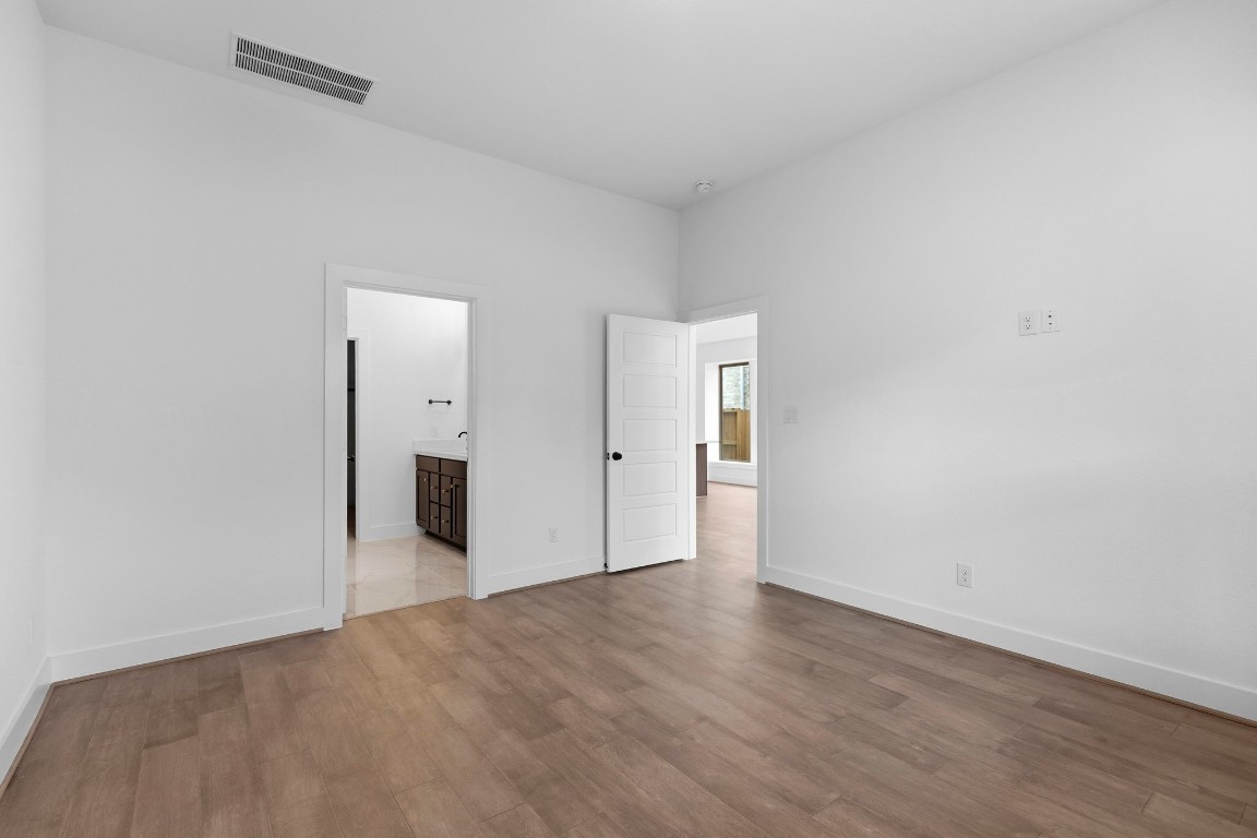 5219 Getty Lane Iowa Colony, TX 77578 - Photo 19 of 37