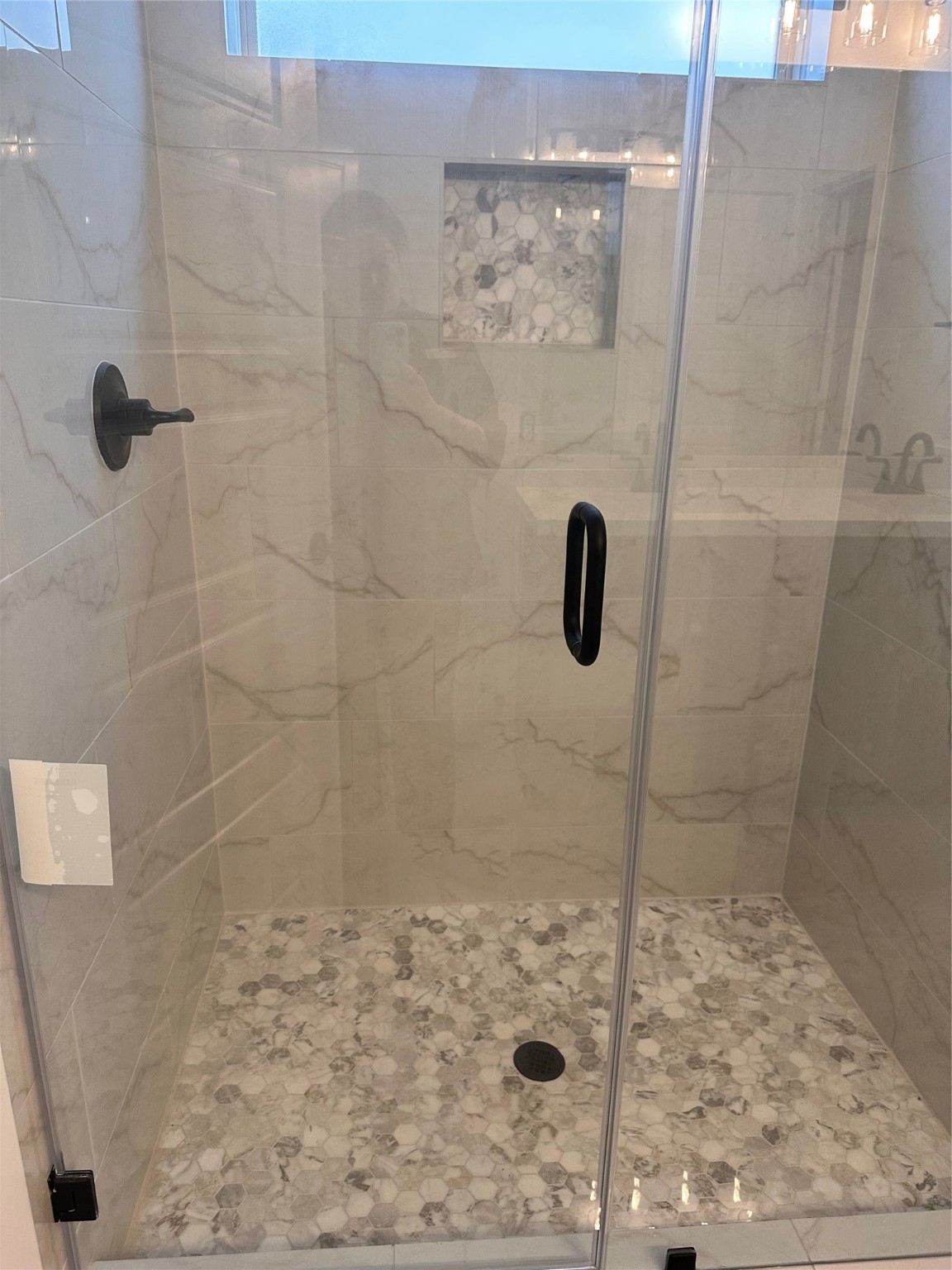 5219 Getty Lane Iowa Colony, TX 77578 - Photo 5 of 29 a bathroom with a shower