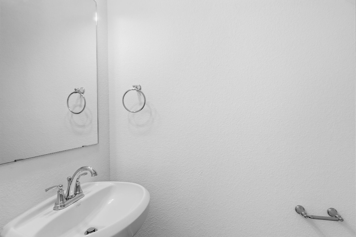 5219 Getty Lane Iowa Colony, TX 77578 - Photo 7 of 37