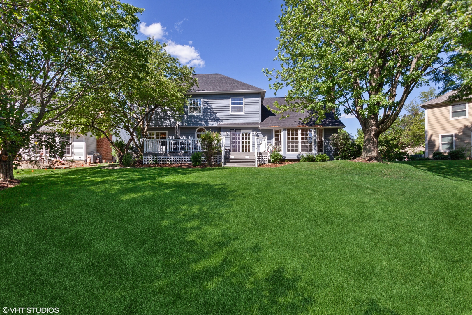 1628 Canyon Run Road Naperville, IL 60565 - Photo 3 of 17