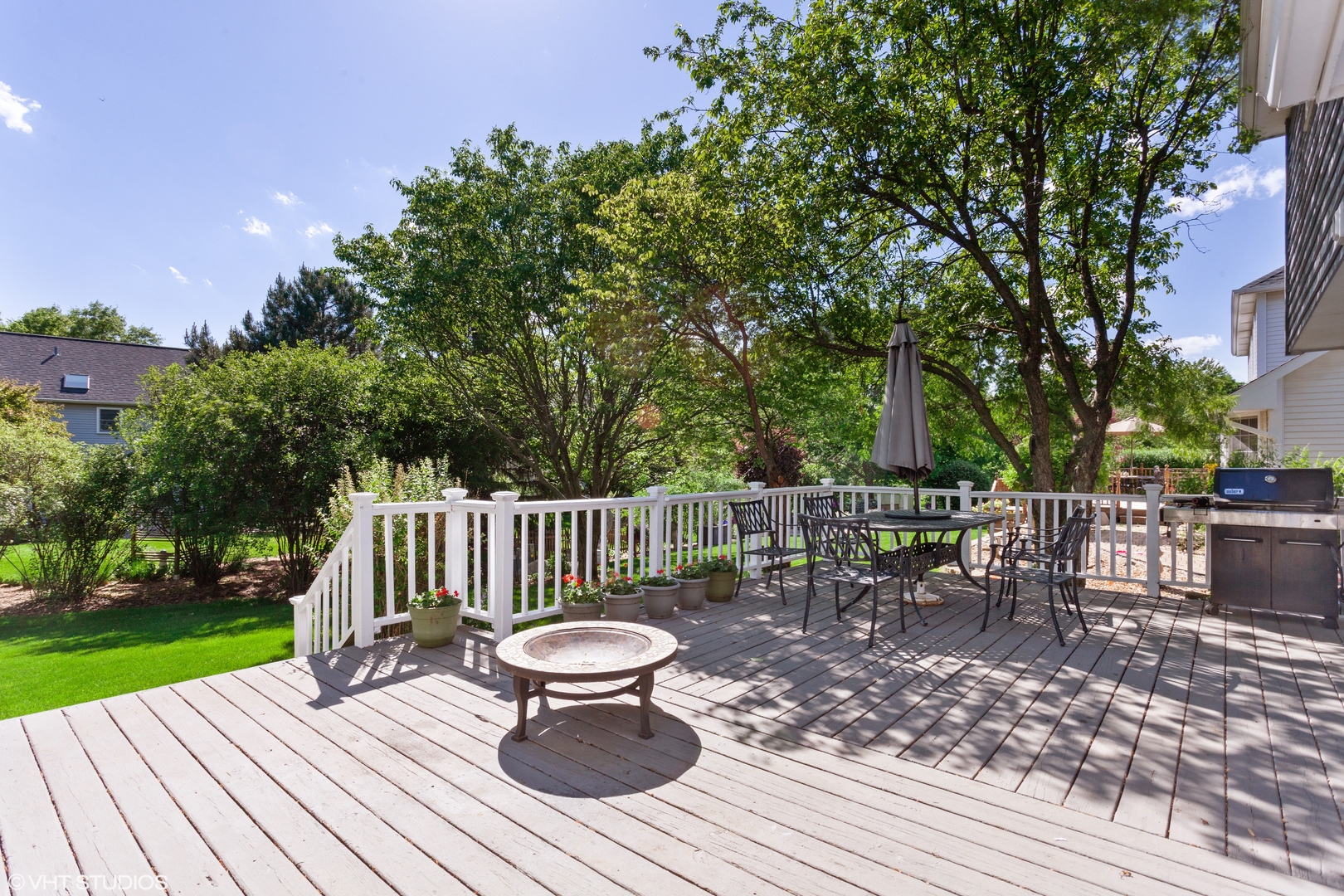 1628 Canyon Run Road Naperville, IL 60565 - Photo 4 of 17
