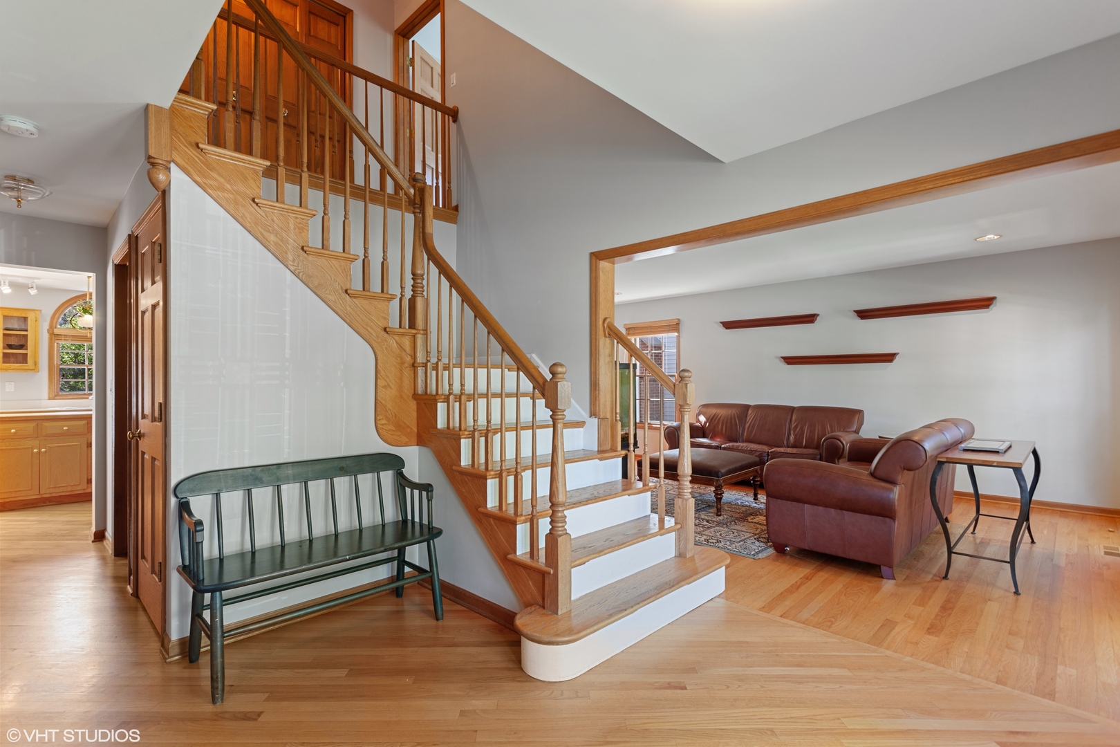 1628 Canyon Run Road Naperville, IL 60565 - Photo 5 of 17