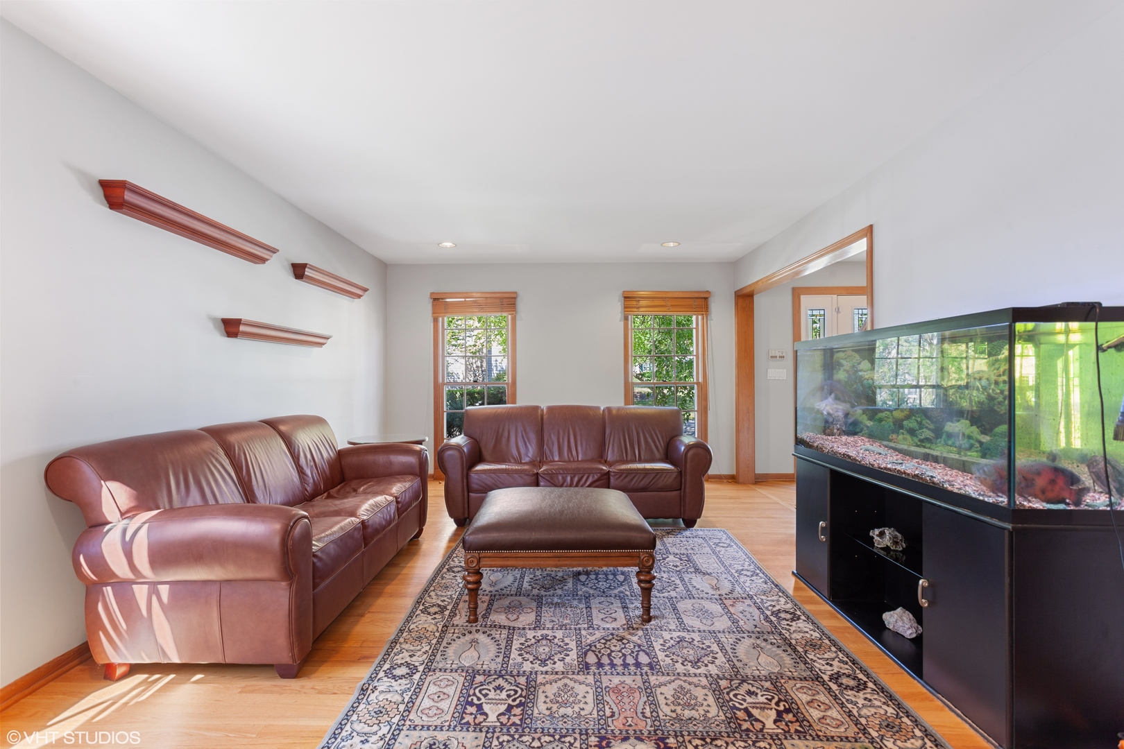 1628 Canyon Run Road Naperville, IL 60565 - Photo 6 of 17