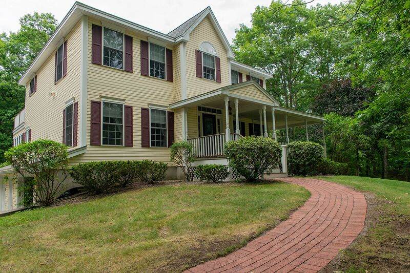 17 Pope Road Atkinson, NH 03811 - Photo 1 of 27