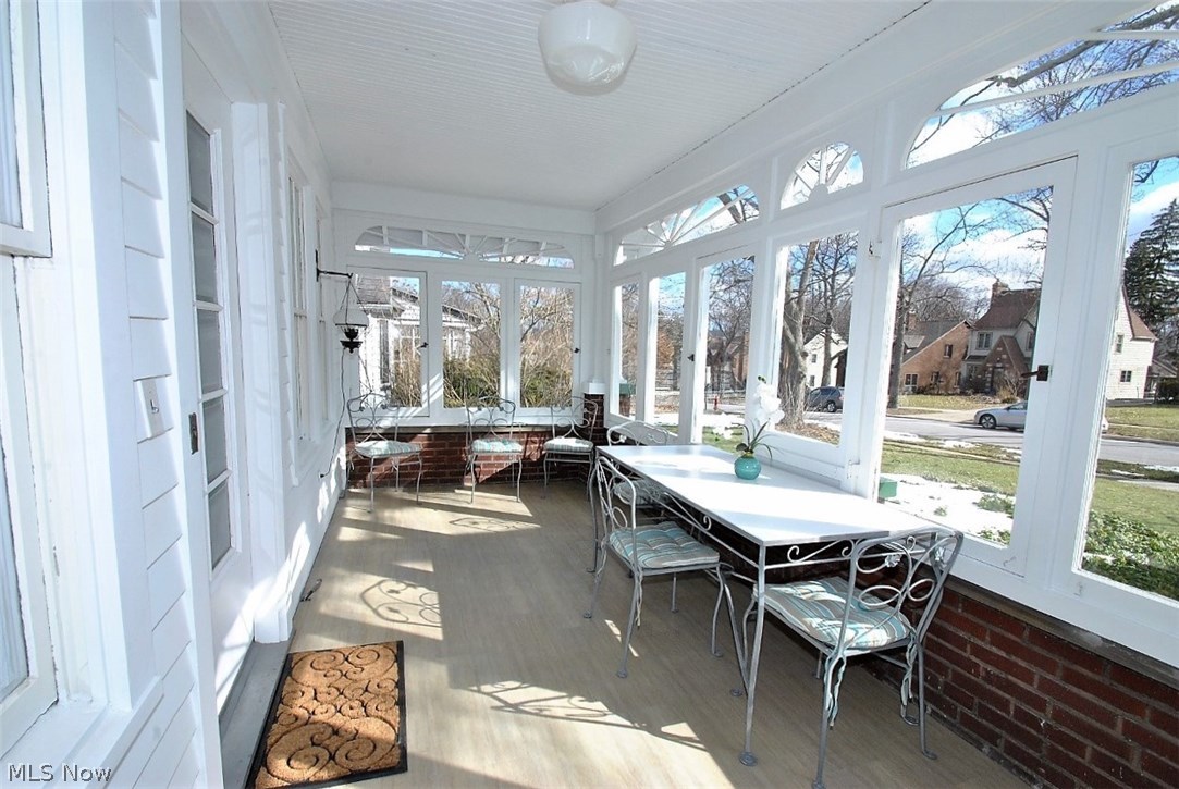 2456 Eaton Road Cleveland, OH 44118 - Photo 3 of 30 Lots of light in this beautiful sunporch!