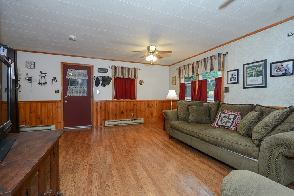 353 Millville Road Uxbridge, MA 01569 - Photo 16 of 30 Gallery Image 16