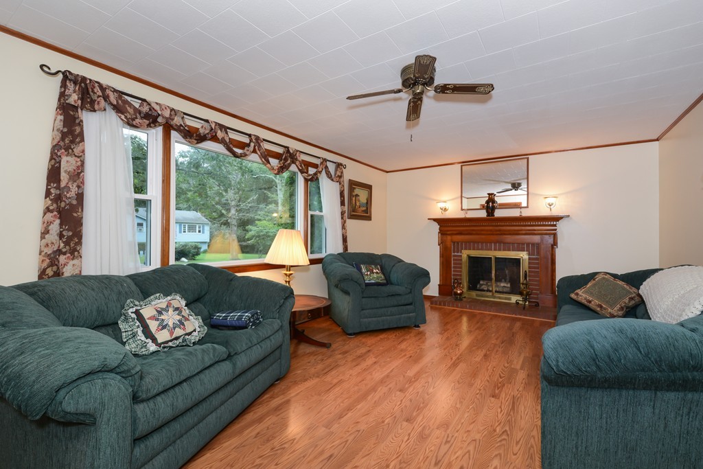 353 Millville Road Uxbridge, MA 01569 - Photo 20 of 30 Gallery Image 20