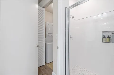 $299,900 | 711 Cosmopolitan Drive Northeast, Unit 300, Atlanta, GA 30324