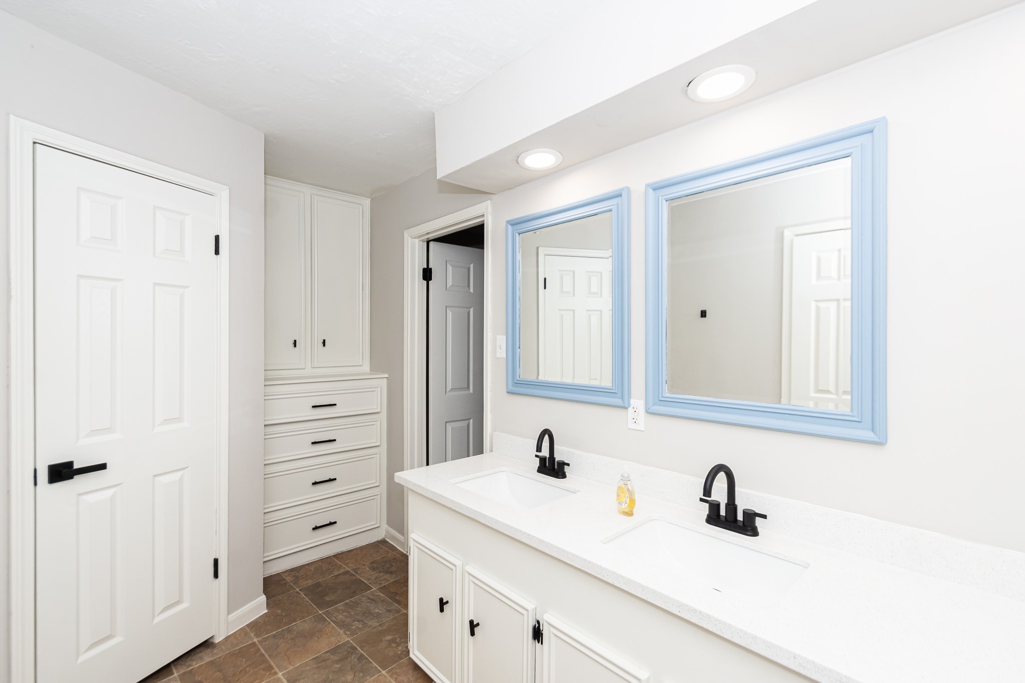 29019 Stapleford Street Spring, TX 77386 - Photo 16 of 27 a bathroom with a sink vanity and mirror