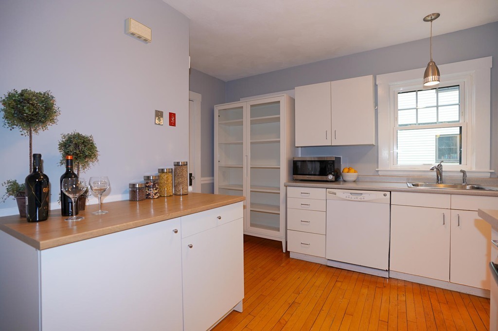 63 Chester Road, Unit 63 Belmont, MA 02478 - Photo 9 of 25 Gallery Image 9