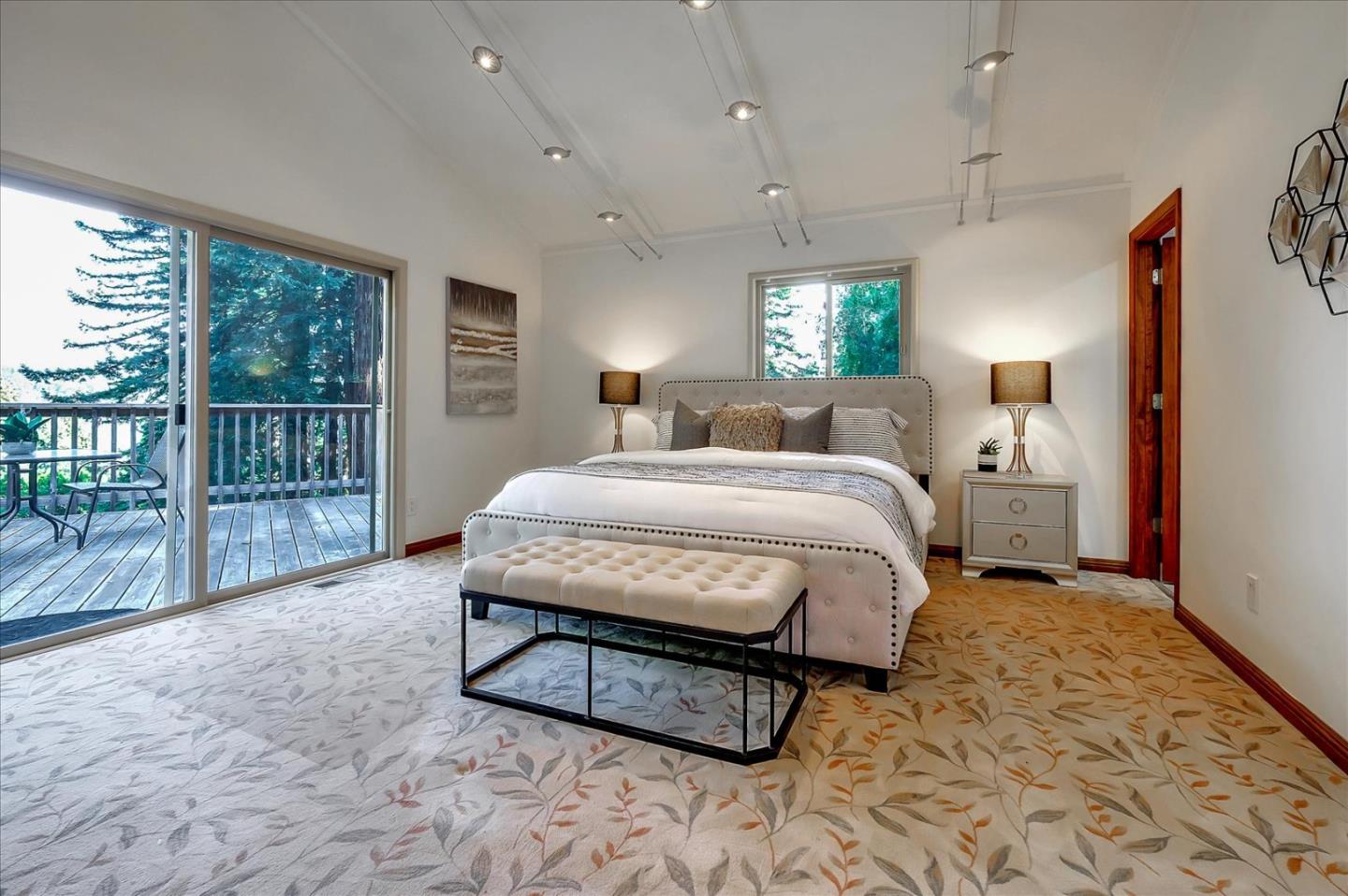 1701 Vine Hill Road Santa Cruz, CA 95065 - Photo 14 of 51 Gallery Image 14