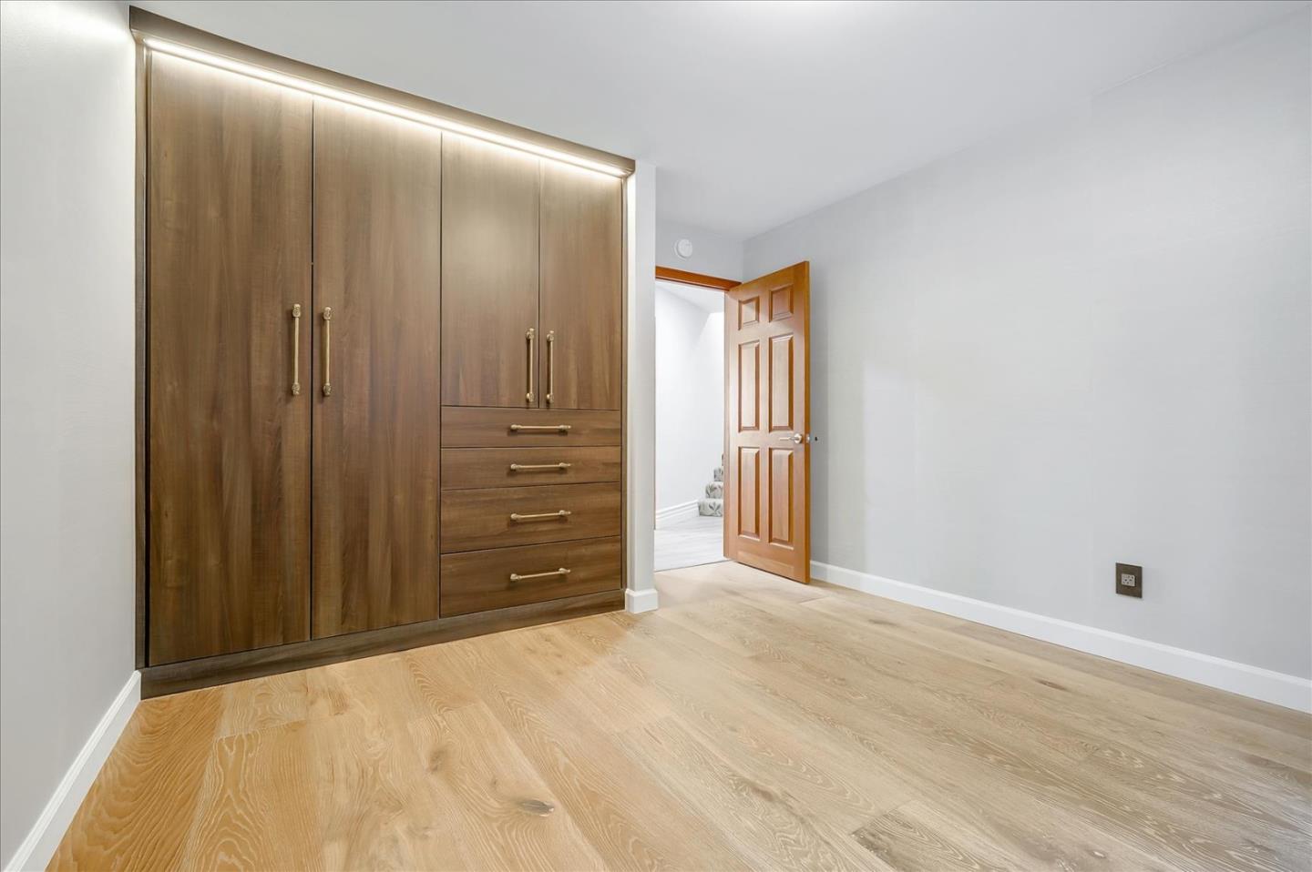 1701 Vine Hill Road Santa Cruz, CA 95065 - Photo 26 of 51 Gallery Image 26