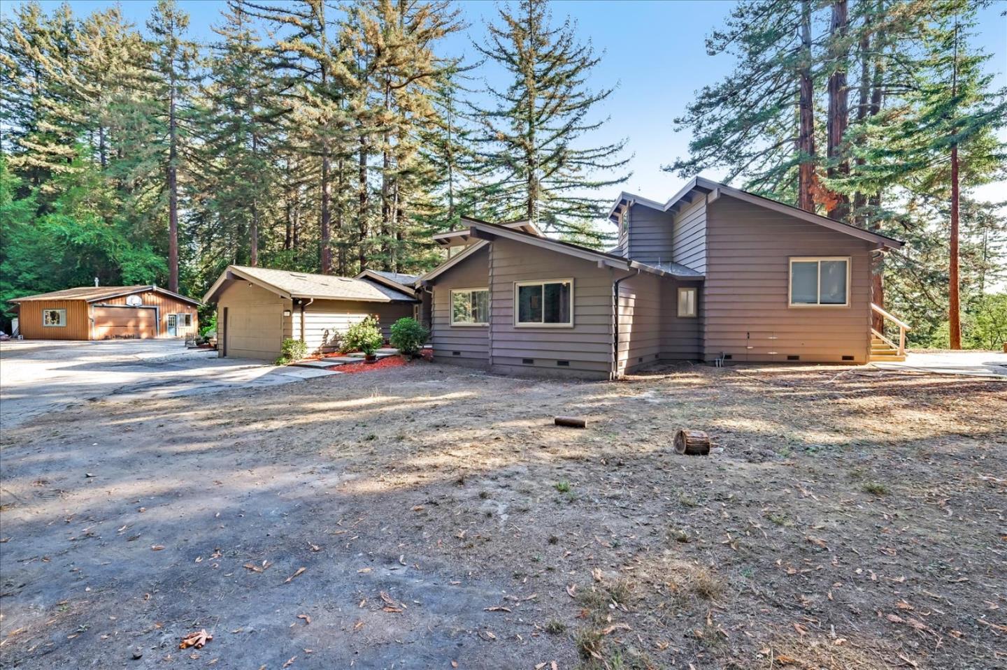 1701 Vine Hill Road Santa Cruz, CA 95065 - Photo 36 of 51 Gallery Image 36