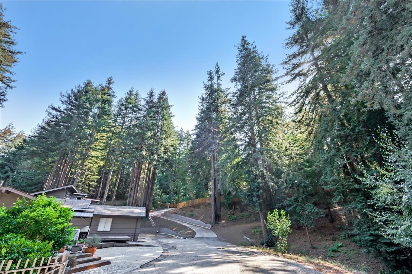 1701 Vine Hill Road Santa Cruz, CA 95065 - Photo 47 of 51 Gallery Image 47