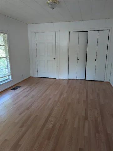 $1,595 | 1814 Davis Street, Taylor, TX 76574