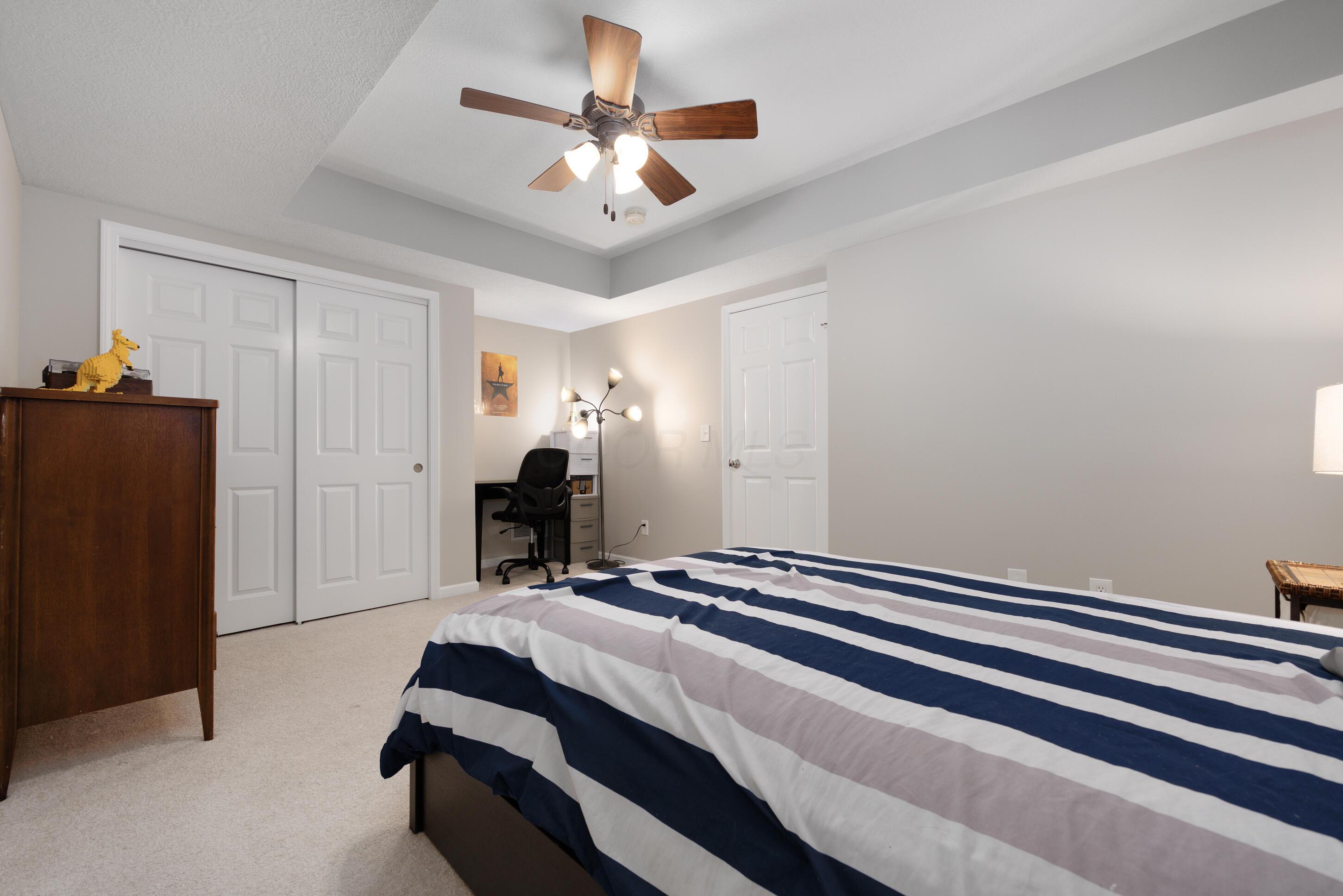 1220 Shagbark Road Columbus, OH 43230 - Photo 30 of 43