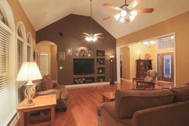 3964 Rowland Road Murfreesboro, TN 37128 - Photo 3 of 18