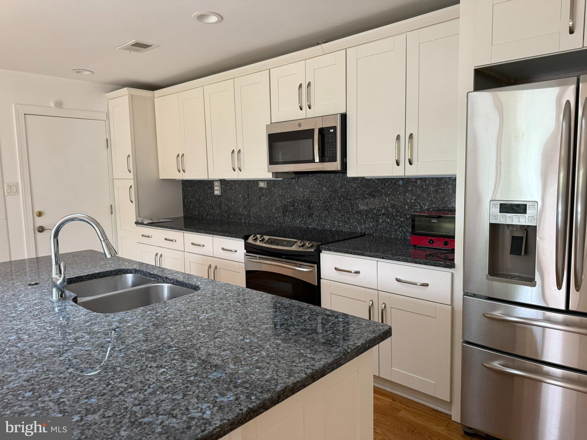 1707 Merrifields Drive Silver Spring, MD 20906 - Photo 9 of 30