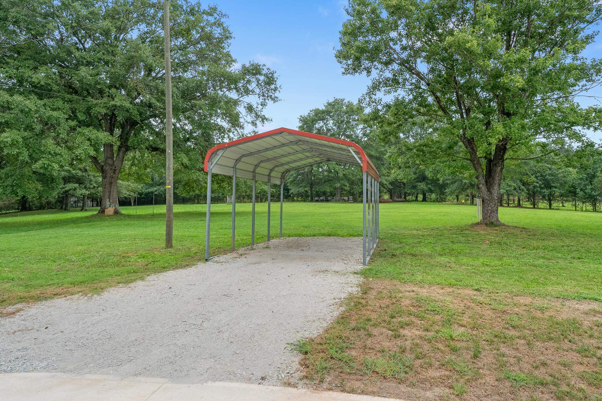 351 State Rd S-42-786 Wellford, SC 29385 - Photo 12 of 40