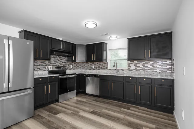 $398,000 | 351 State Rd S-42-786, Wellford, SC 29385