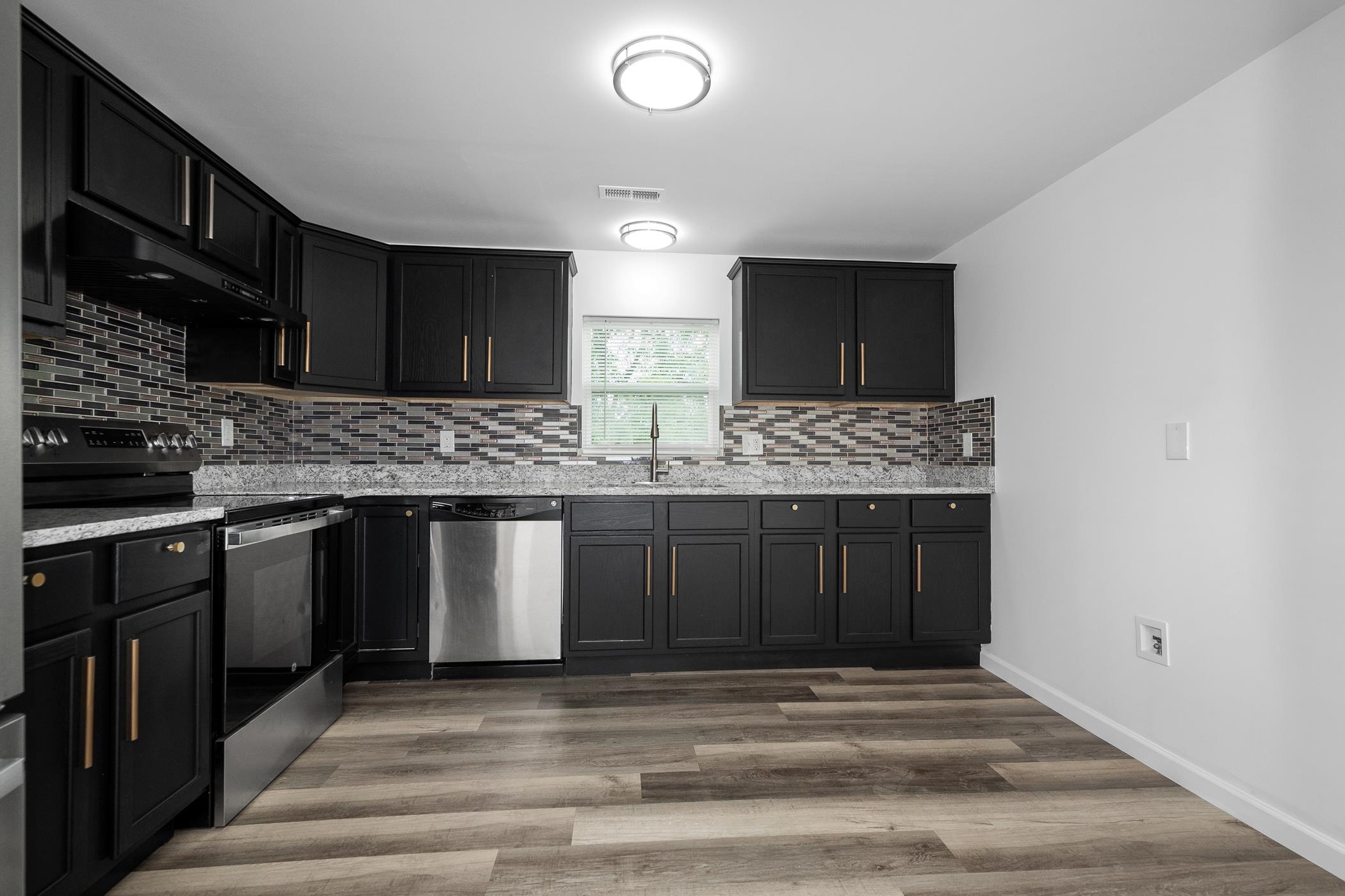 351 State Rd S-42-786 Wellford, SC 29385 - Photo 21 of 40