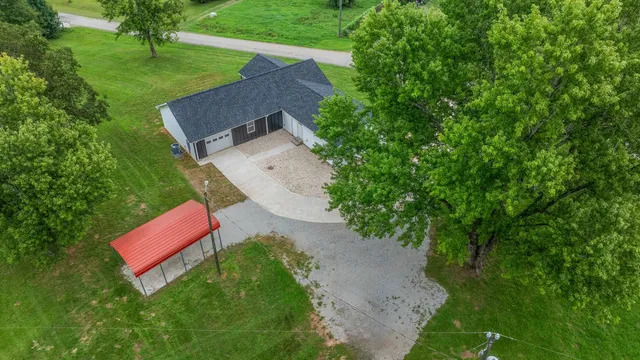 $398,000 | 351 State Rd S-42-786, Wellford, SC 29385