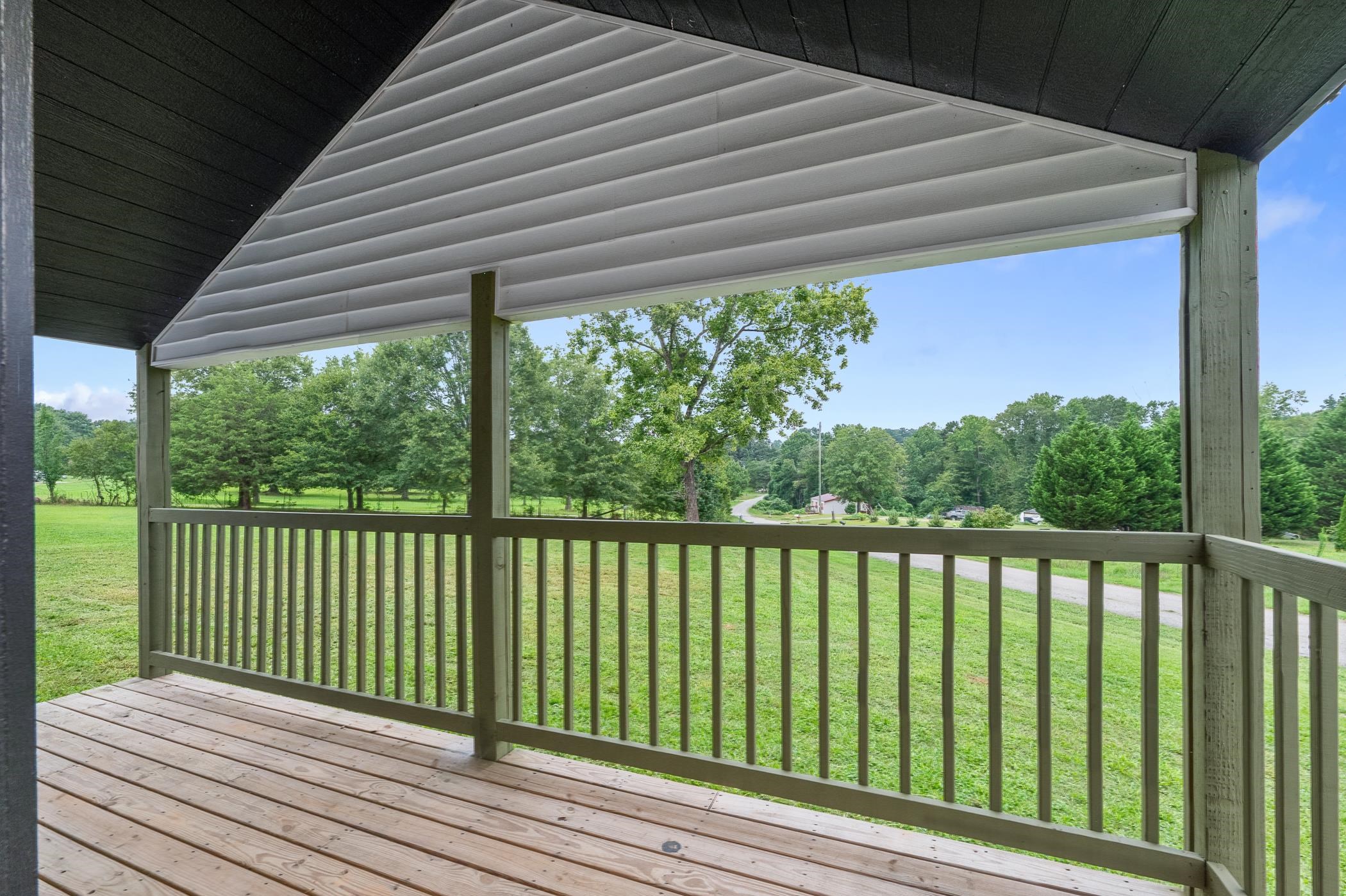 351 State Rd S-42-786 Wellford, SC 29385 - Photo 9 of 40