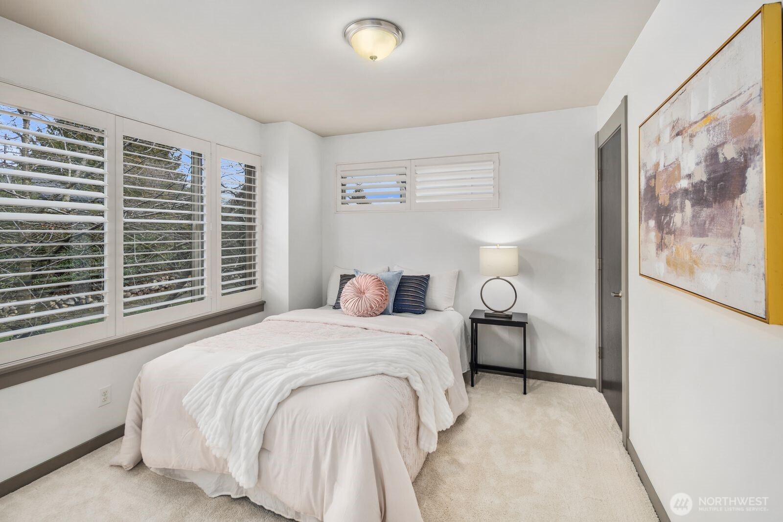 3955 Southwest Oregon Street Seattle, WA 98116 - Photo 22 of 38 Gallery Image 22