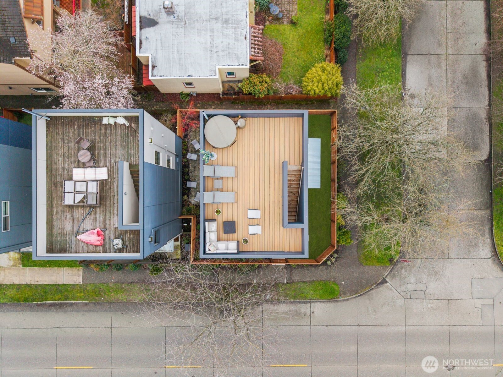 3955 Southwest Oregon Street Seattle, WA 98116 - Photo 36 of 38 Gallery Image 36