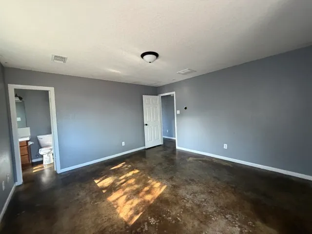 $519,900 | 207 South Creek Street, Fredericksburg, TX 78624