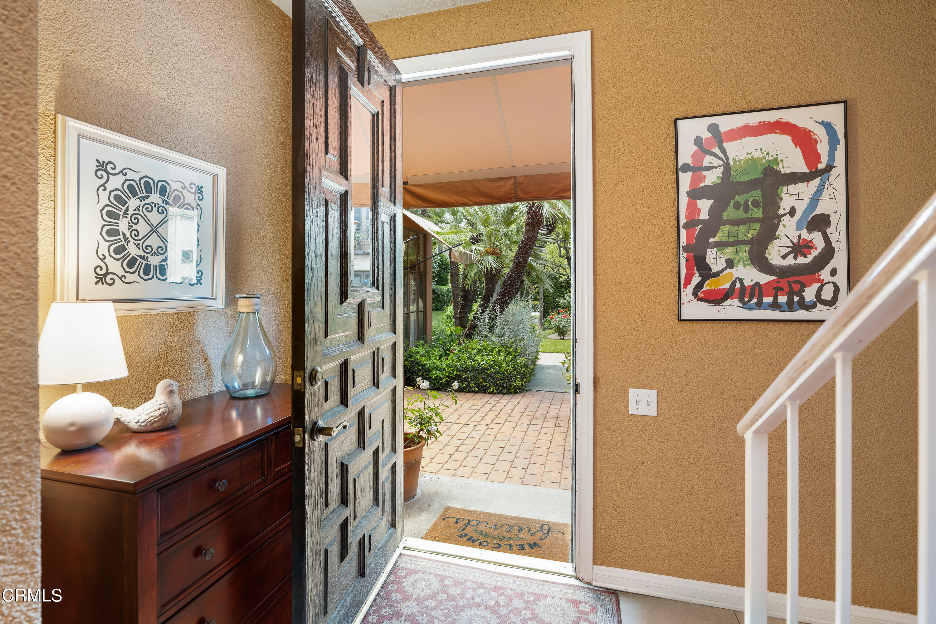 307 Arlington Drive Pasadena, CA 91105 - Photo 6 of 50