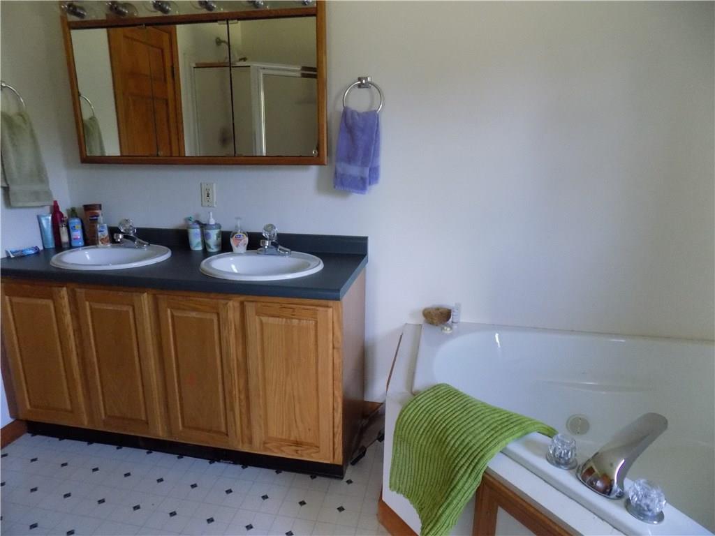 69 Barrett Hill Road Union, ME 04862 - Photo 13 of 35 Photo