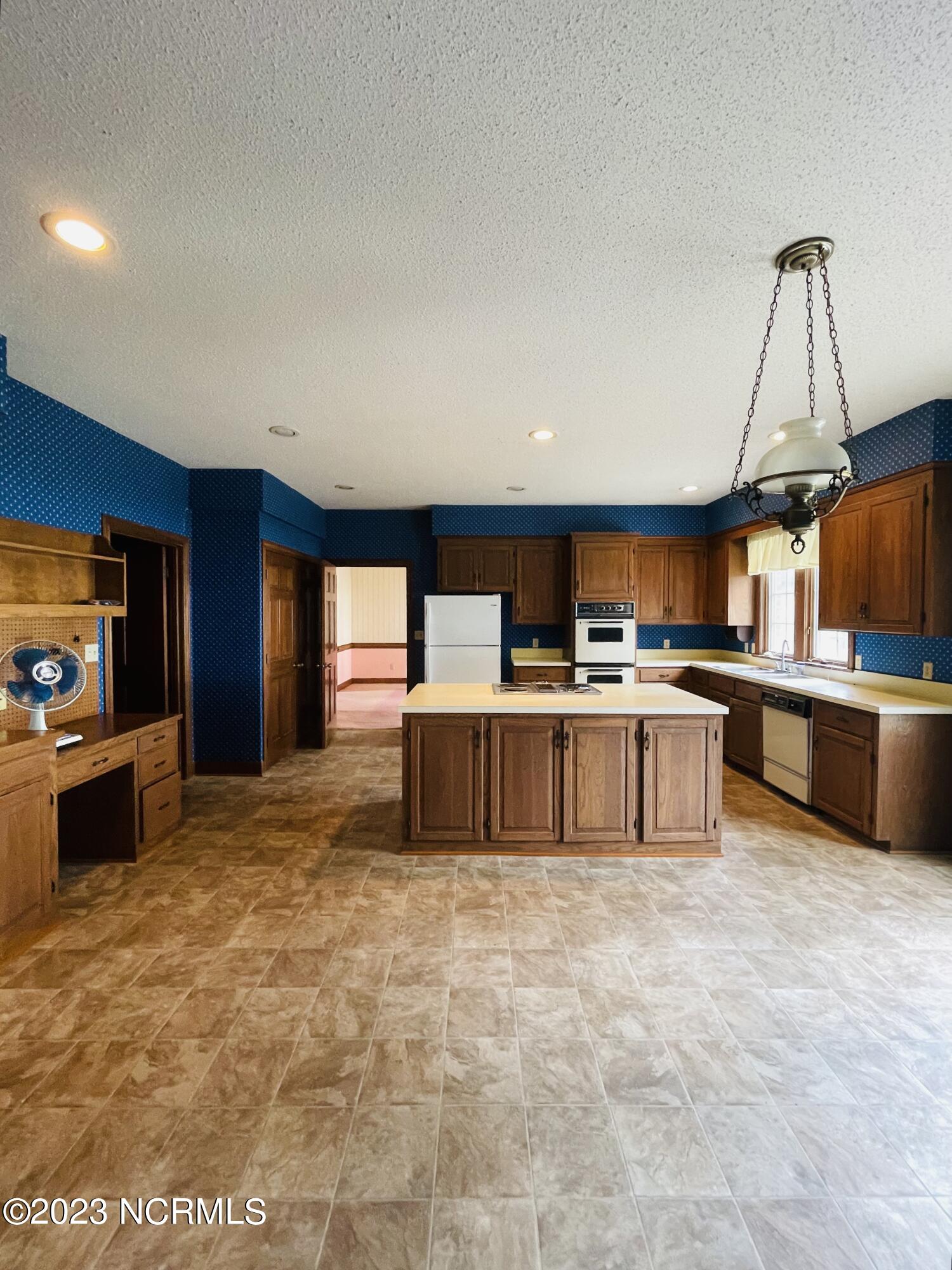103 Dances Bay Road Elizabeth City, NC 27909 - Photo 12 of 36 Kitchen