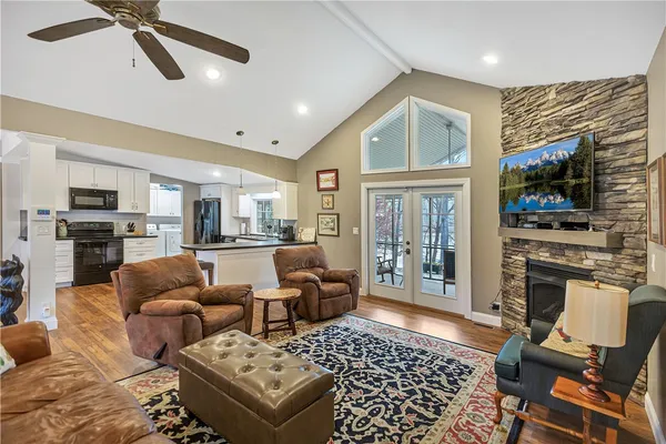 $674,900 | 119 Crosby Drive, Fair Play, SC 29643