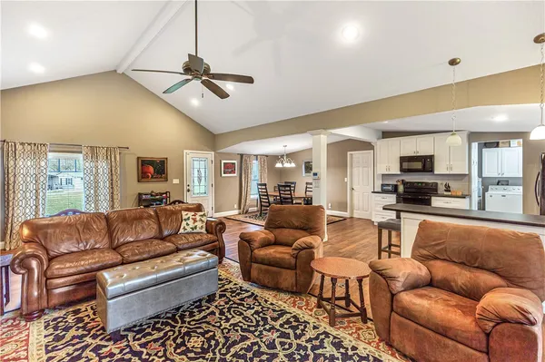$674,900 | 119 Crosby Drive, Fair Play, SC 29643