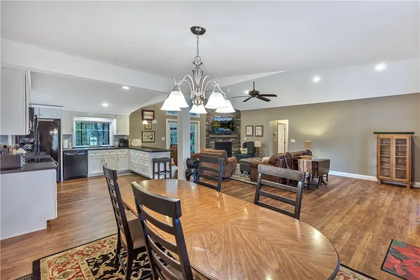 $674,900 | 119 Crosby Drive, Fair Play, SC 29643