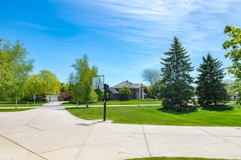 $1,449,000 | W307N2873 Fieldwood Drive, Delafield, WI 53072