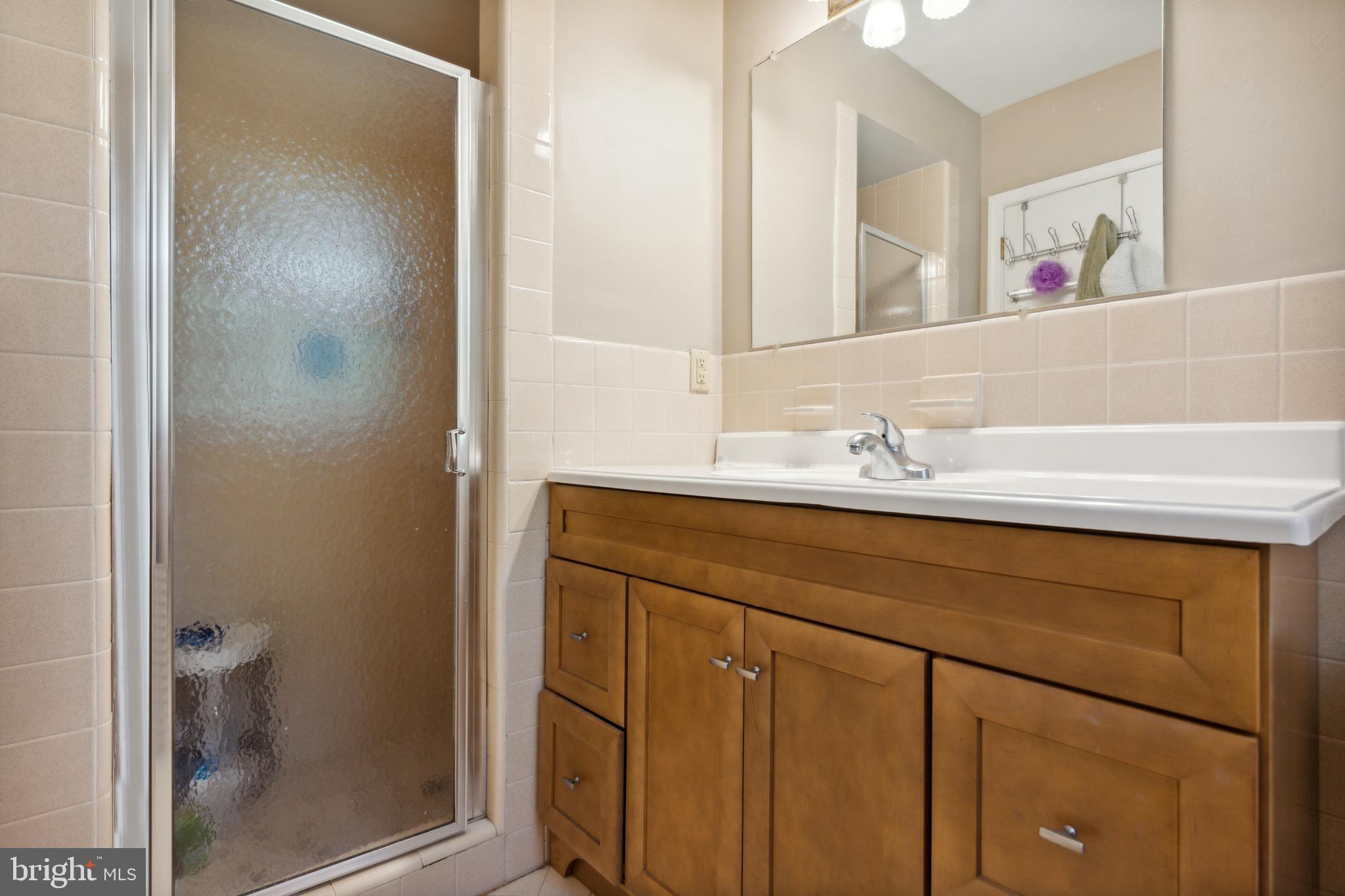 2105 Hemlock Road Norristown, PA 19403 - Photo 19 of 21 Gallery Image 19