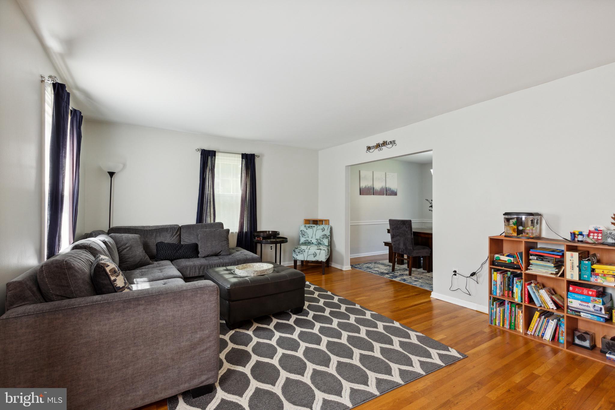 2105 Hemlock Road Norristown, PA 19403 - Photo 2 of 21 Gallery Image 2